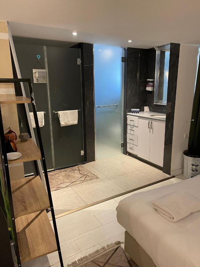 Lago Suites Hotel Йерусалим Екстериор снимка