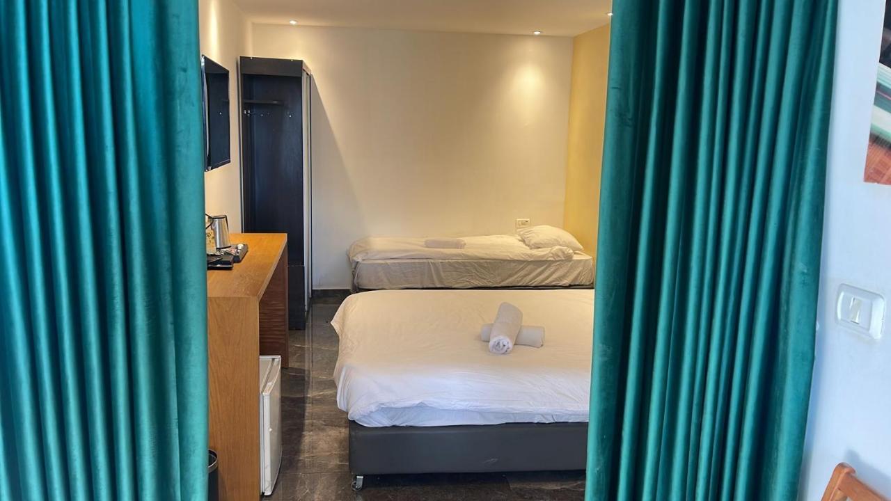 Lago Suites Hotel Йерусалим Екстериор снимка