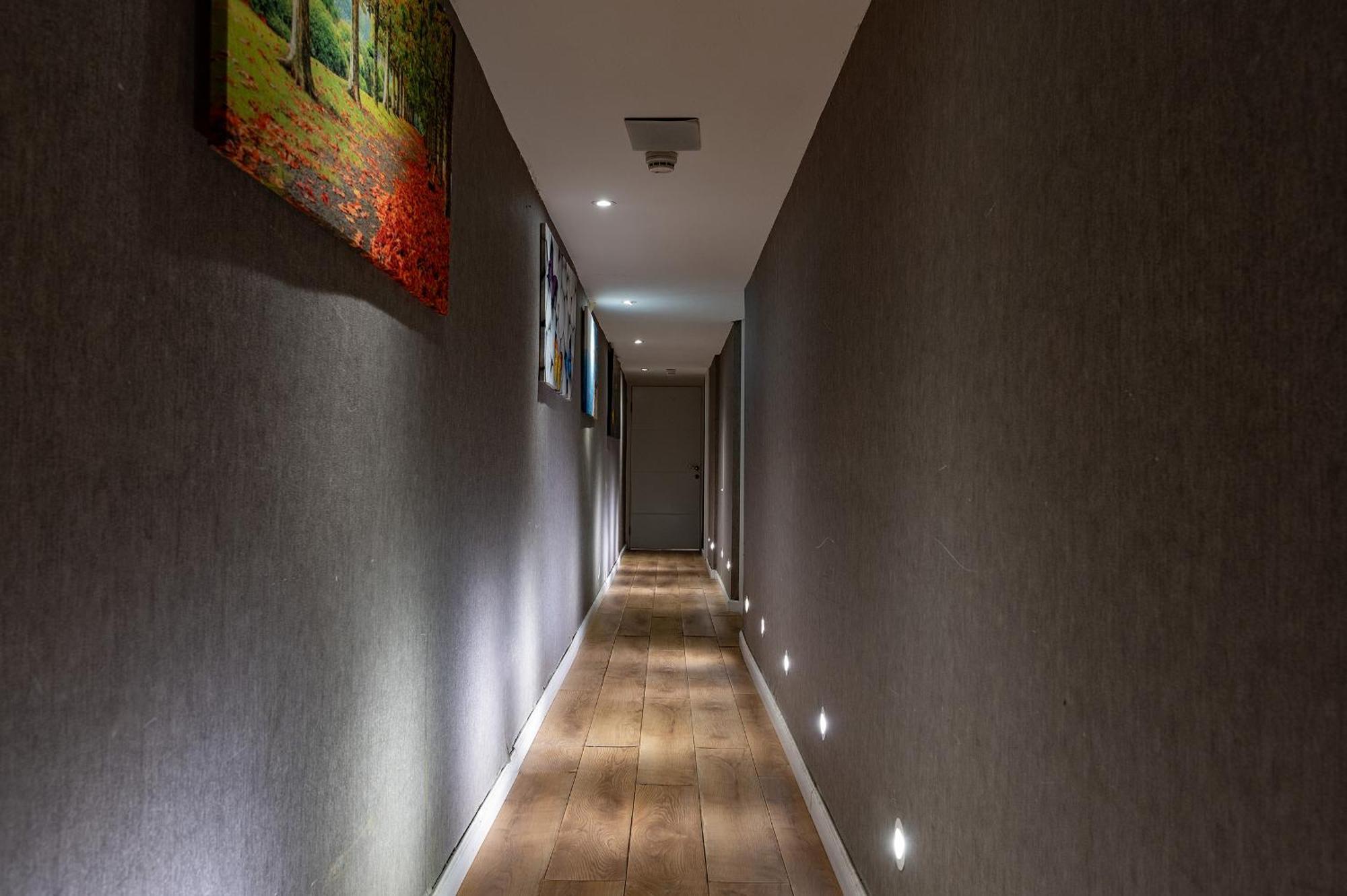Lago Suites Hotel Йерусалим Екстериор снимка